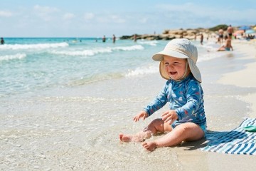 איך למנוע מכת חום ולשמור על תינוקות בקיץ