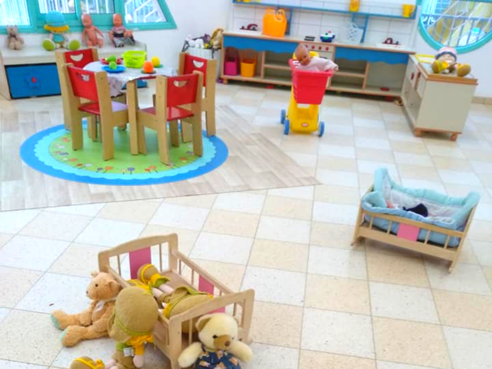 מעון-מעלות-ירושלים-פינת-בובות